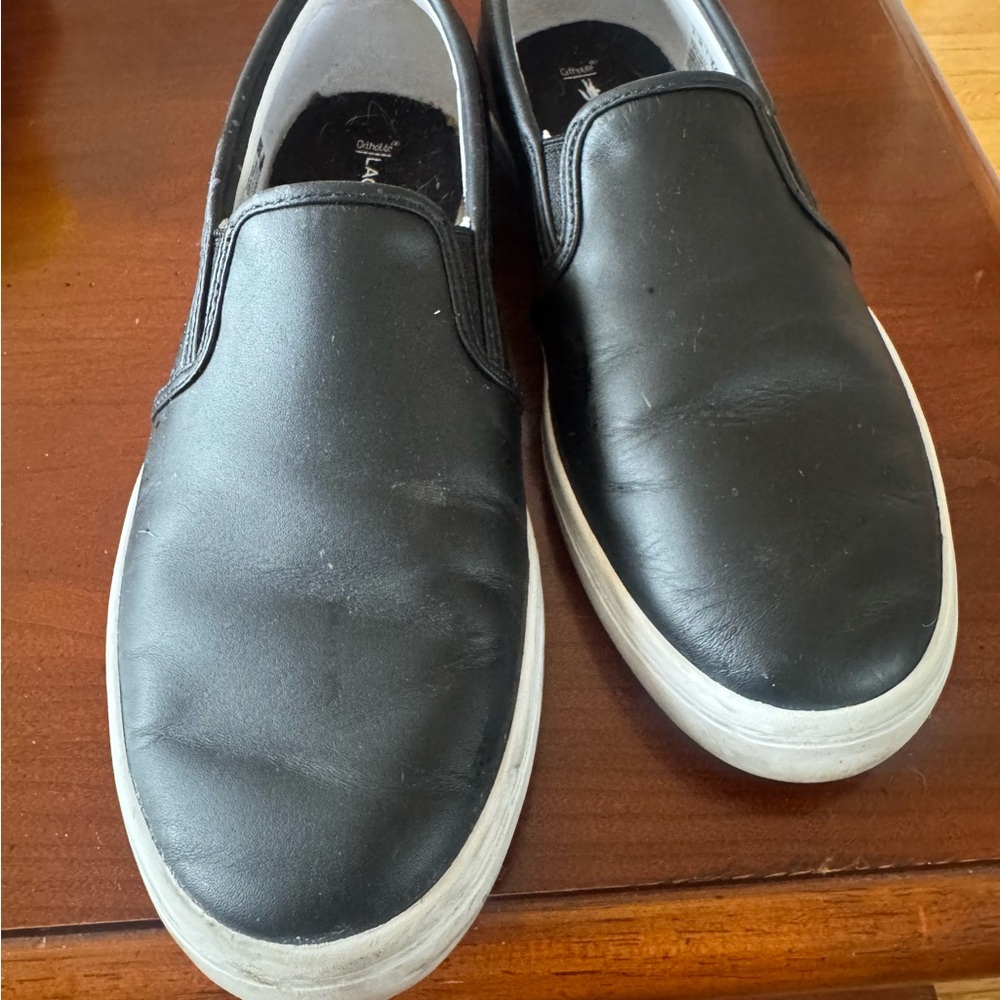 Black Slip-On women’s leather Lacoste Casual Sneakers